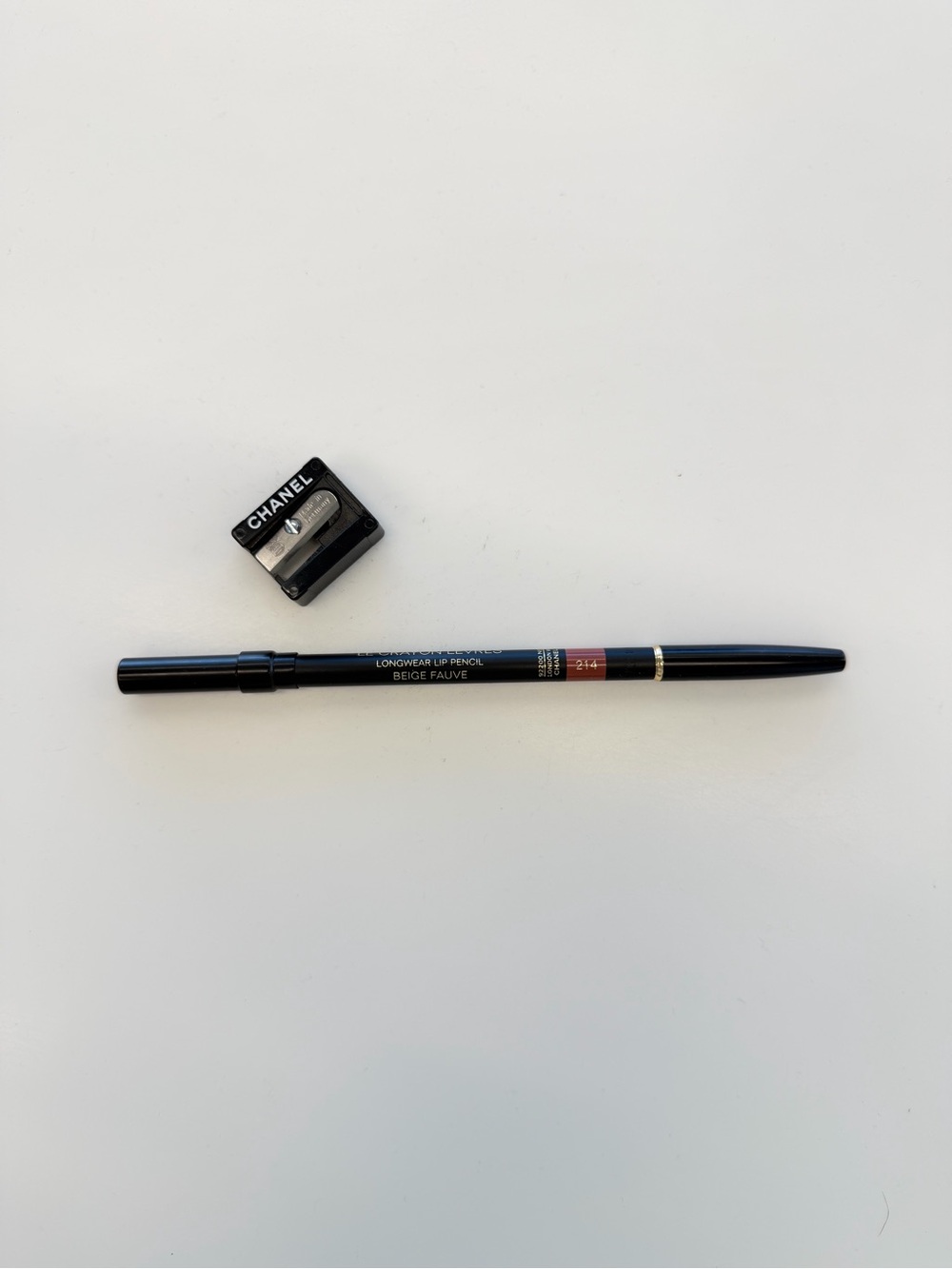Chanel Long-Wear Lip Liner Pencil 214 Beige Fauve NEW SHADE